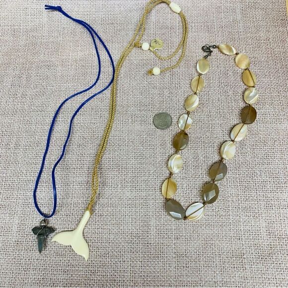 Beachy Necklace Bundle - Picture 1 of 3